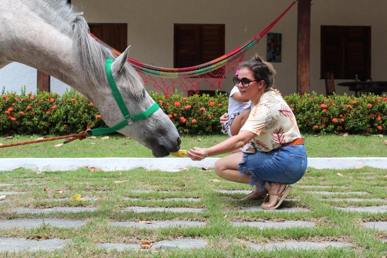 Hotel Fazenda Recanto Das Aguiasアキラス エクステリア 写真