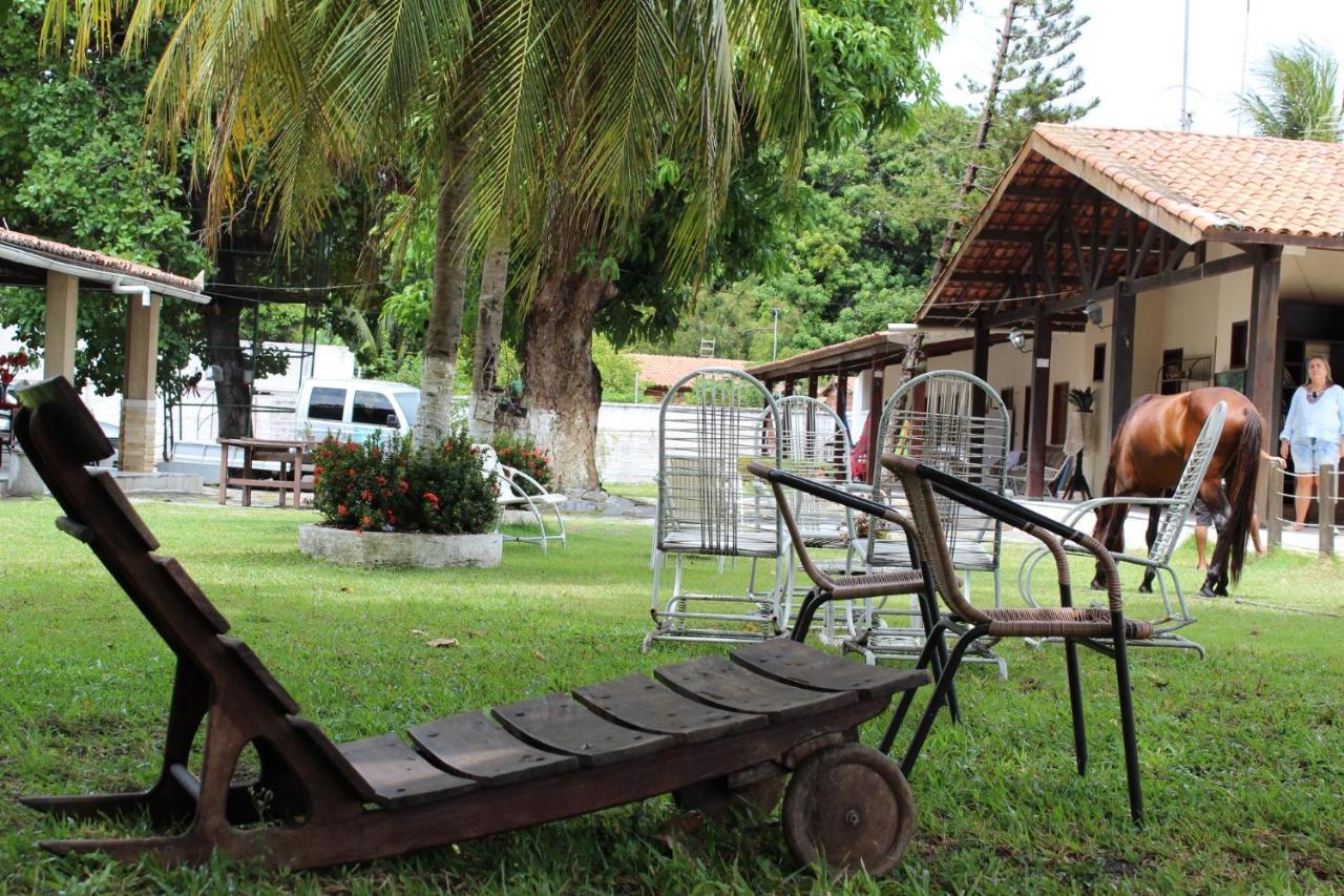 Hotel Fazenda Recanto Das Aguiasアキラス エクステリア 写真